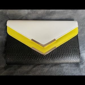Aldo large clutch